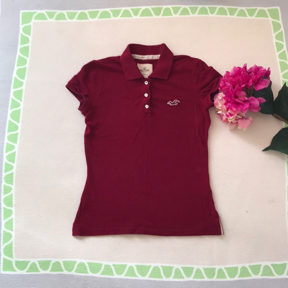 Hollister 3-button T shirt (2 for 10$)